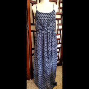 Forever 21 Maxi Dress (Size M)